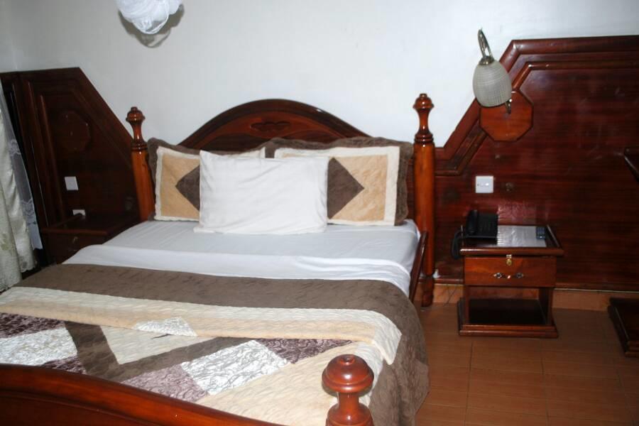 Palm World Hotels Mbarara Exterior foto